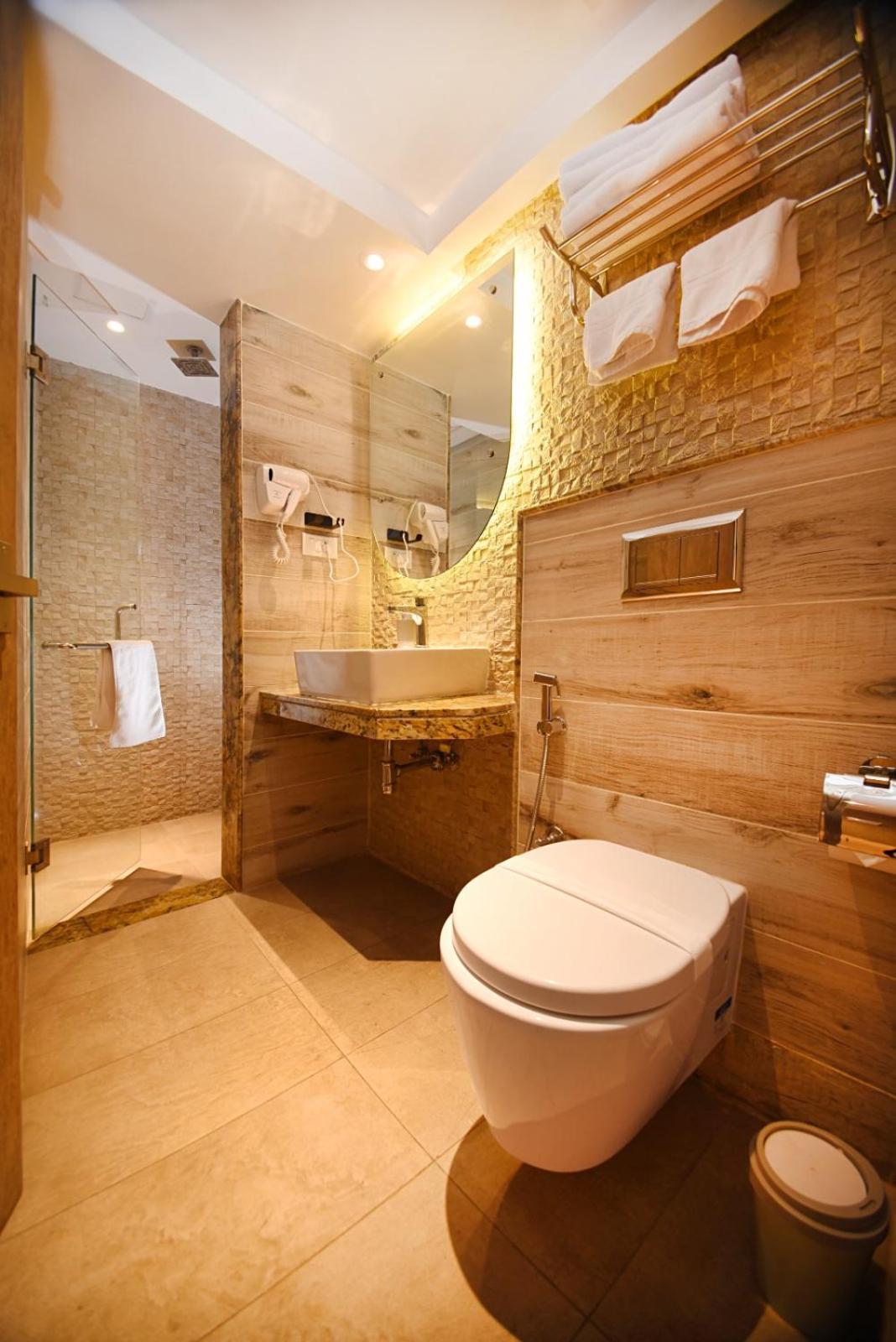 Daali Hotel & Apartment Катманду Экстерьер фото