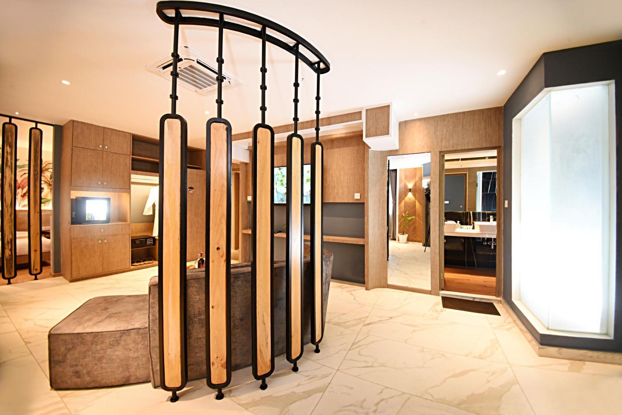 Daali Hotel & Apartment Катманду Экстерьер фото
